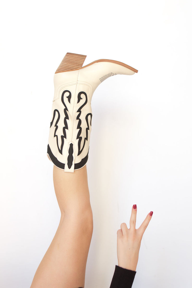 mode, ida boots