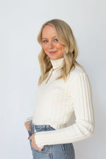 mode, comfort turtleneck sweater