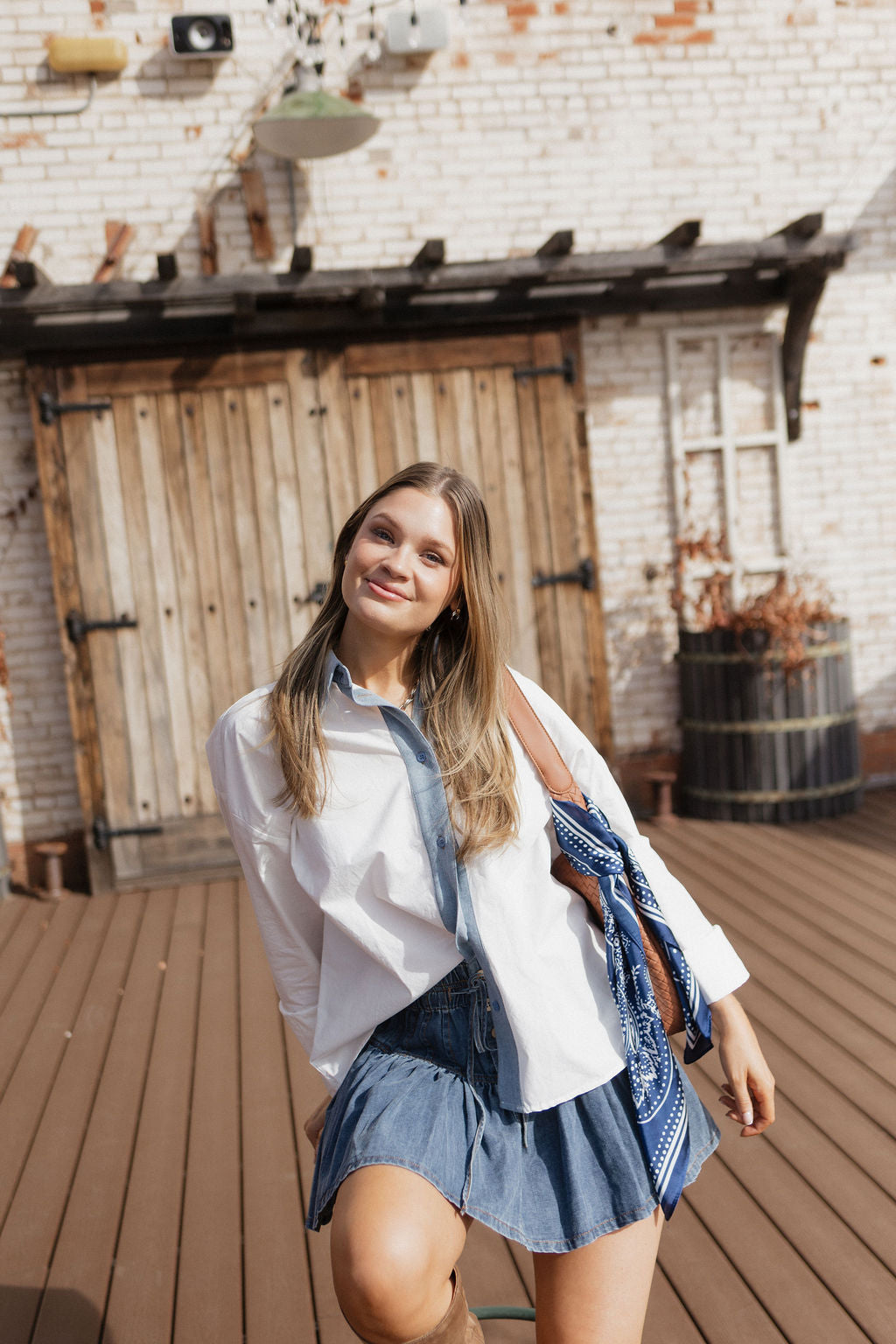 bailee demin collar button down