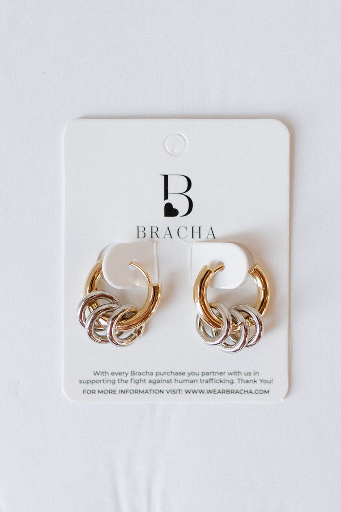 arlo hoop earrings