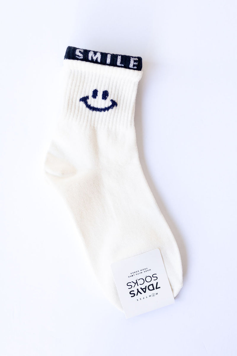 mode, cutie smile socks