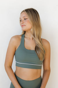 camryn align top