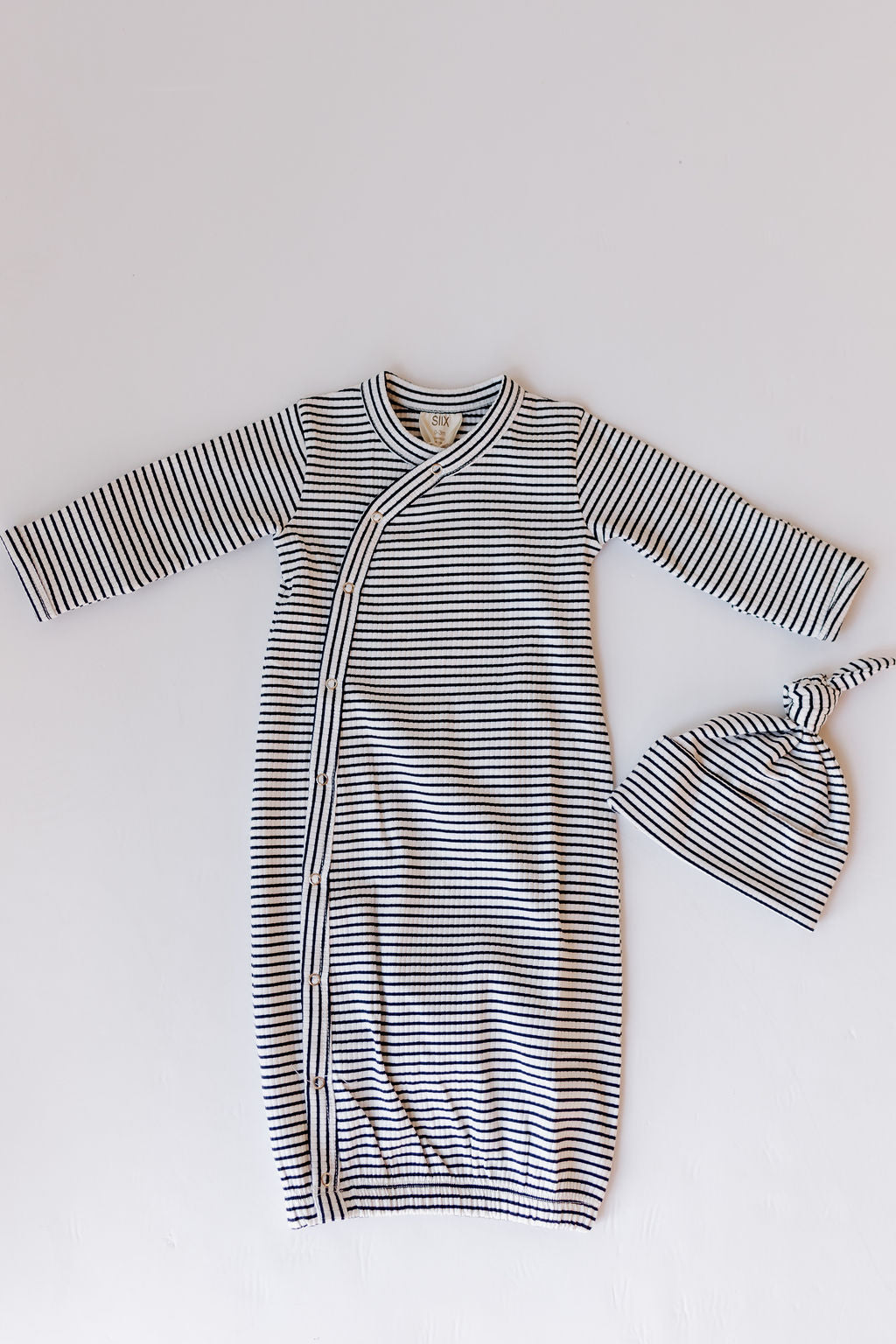 jayden organic gown