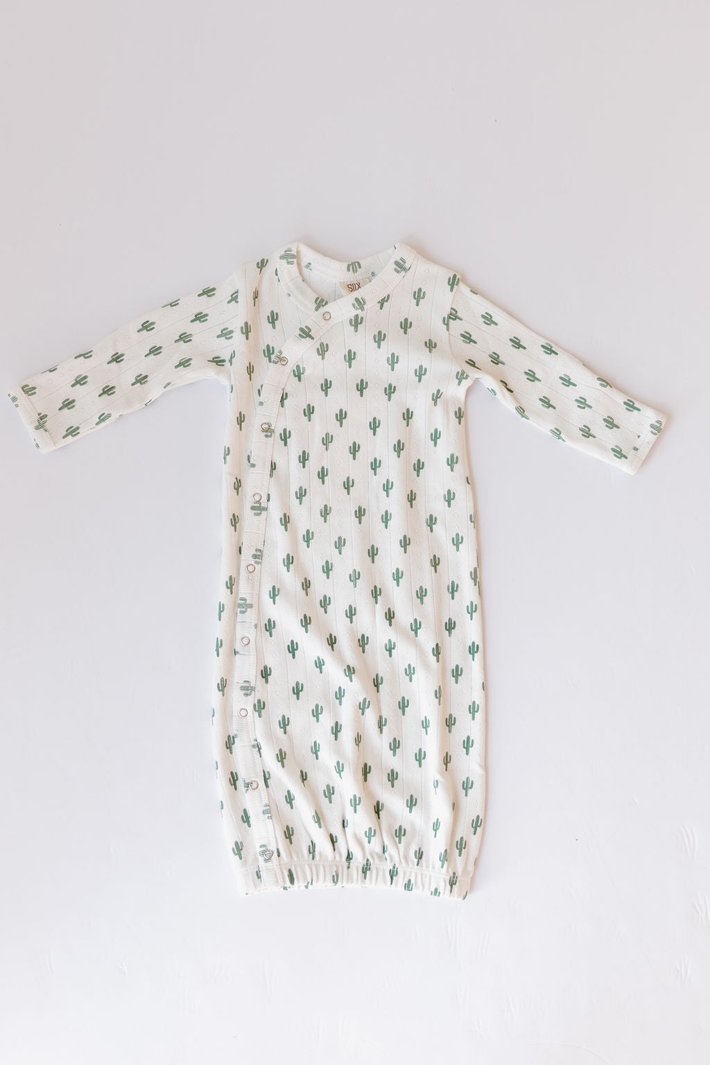 jayden organic gown