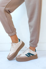 mode, topping platform sneakers