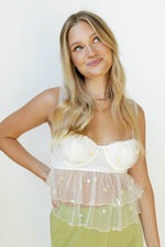 mode, leilani ruffled mesh top