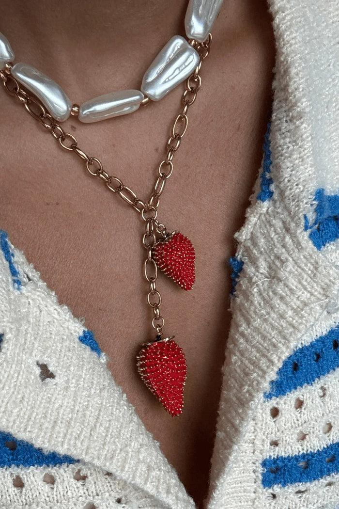strawberry fields lariat