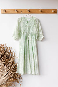 mode, harmoni floral midi dress