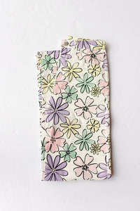 mode, watercolor daisy pants