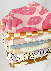 mode, cow print pants