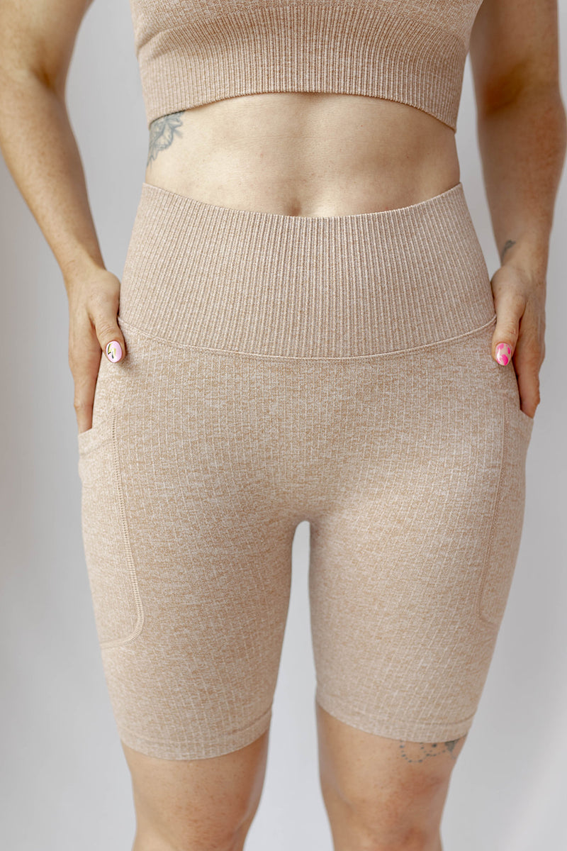 mode, blurred lines bike short