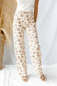 mode, driving me daisy pants