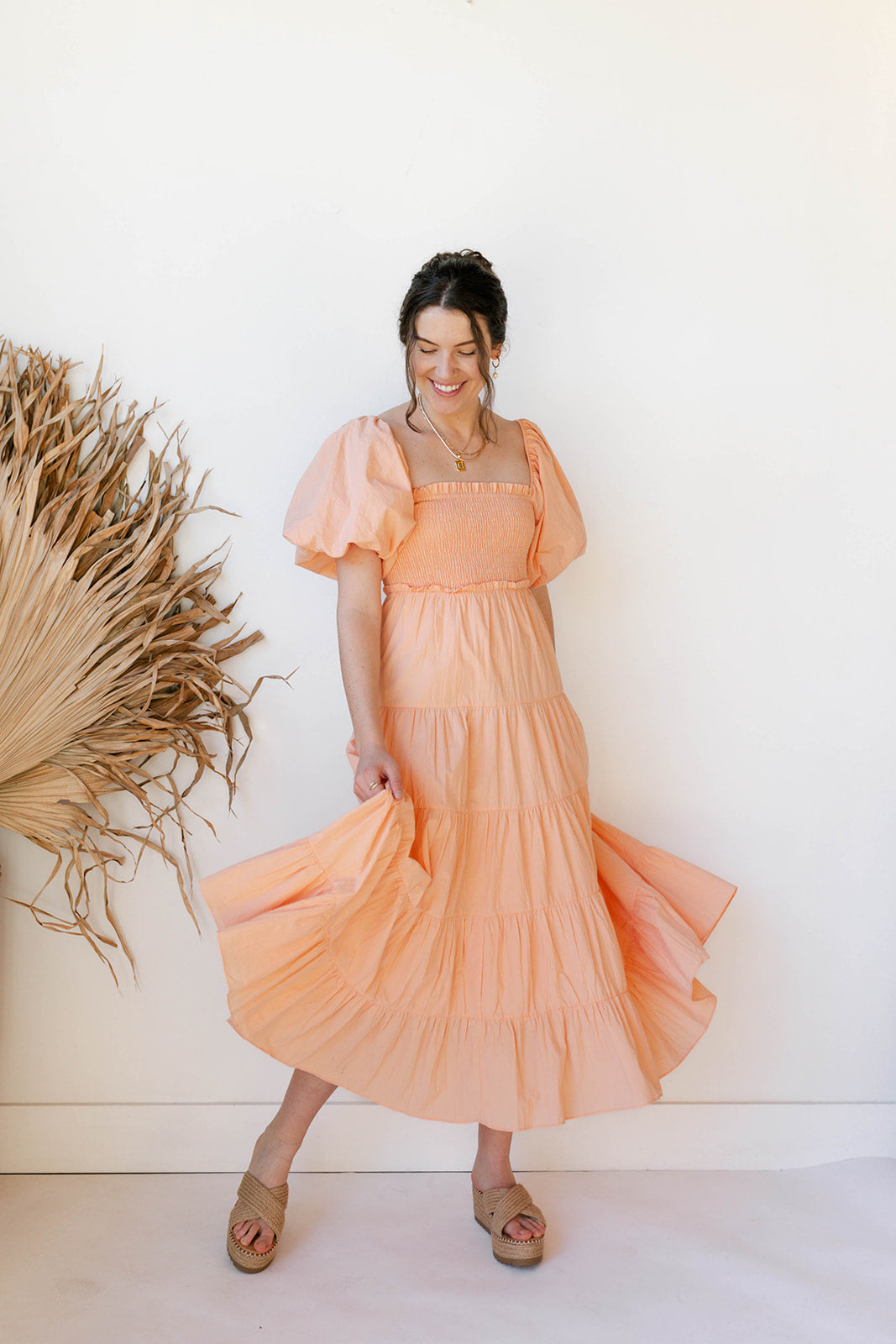 mode, alana puff sleeve midi dress