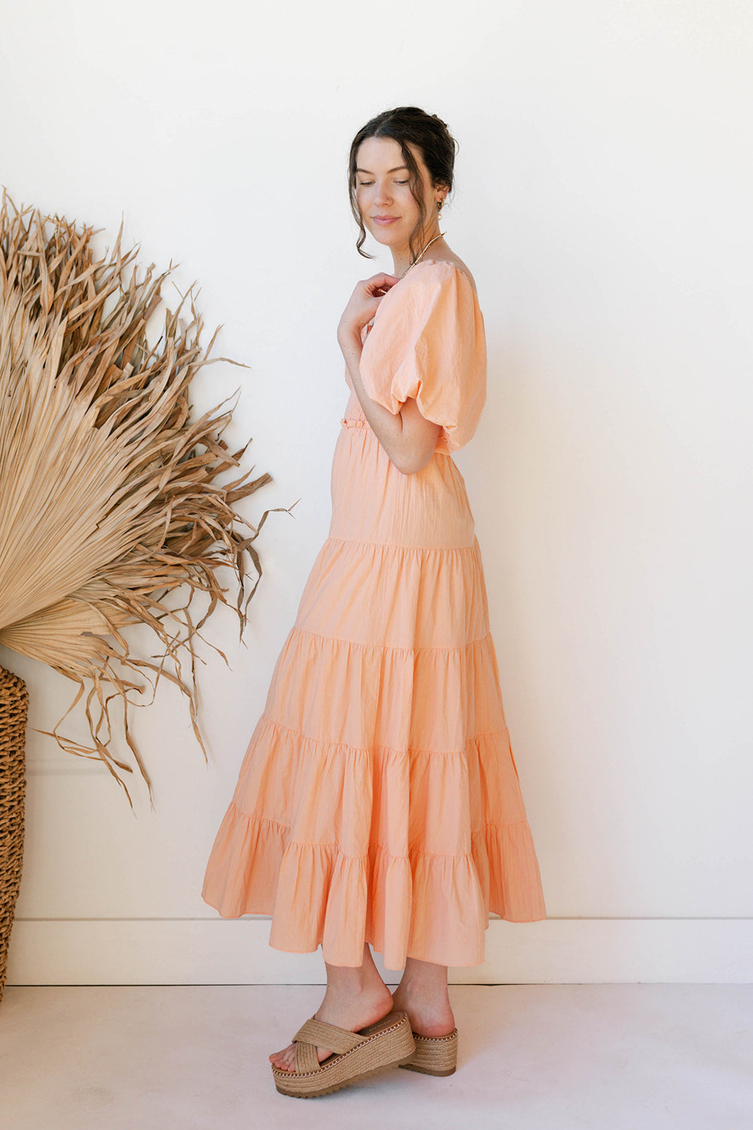mode, alana puff sleeve midi dress