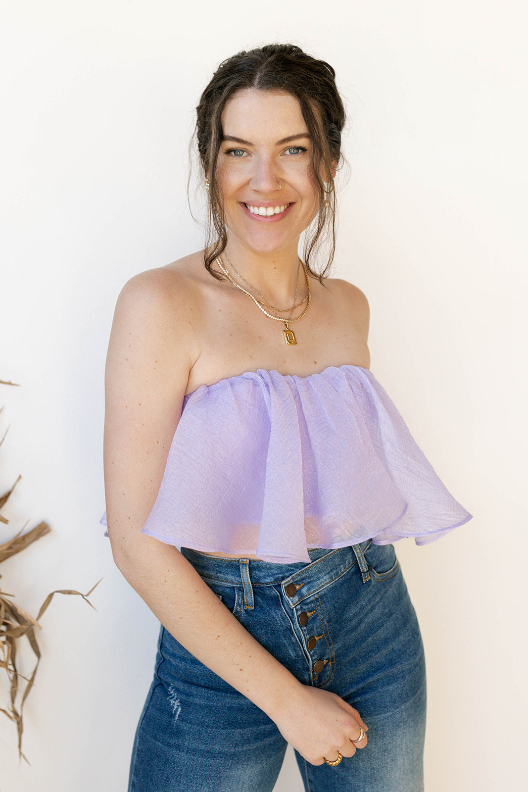 mode, camila ruffle top