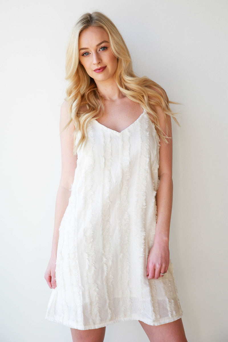 mode, frayed all around dress