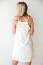 mode, frayed all around dress