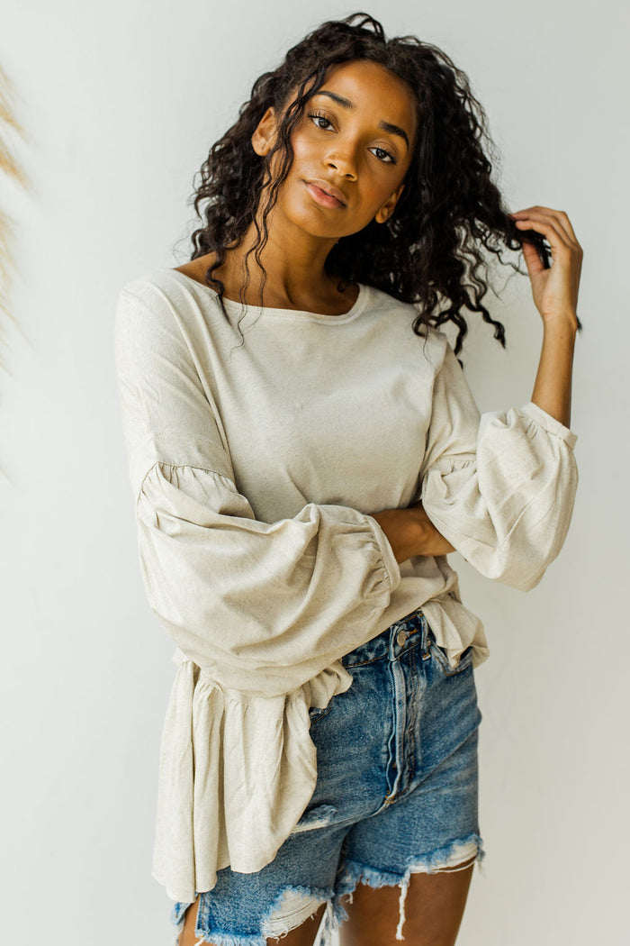 mode, ruffled up top