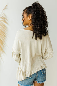 mode, ruffled up top