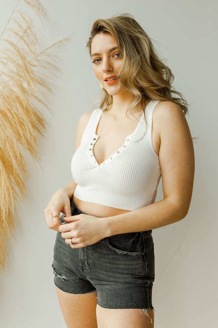mode, intentions crop tank