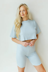mode, cloud walk crop tee