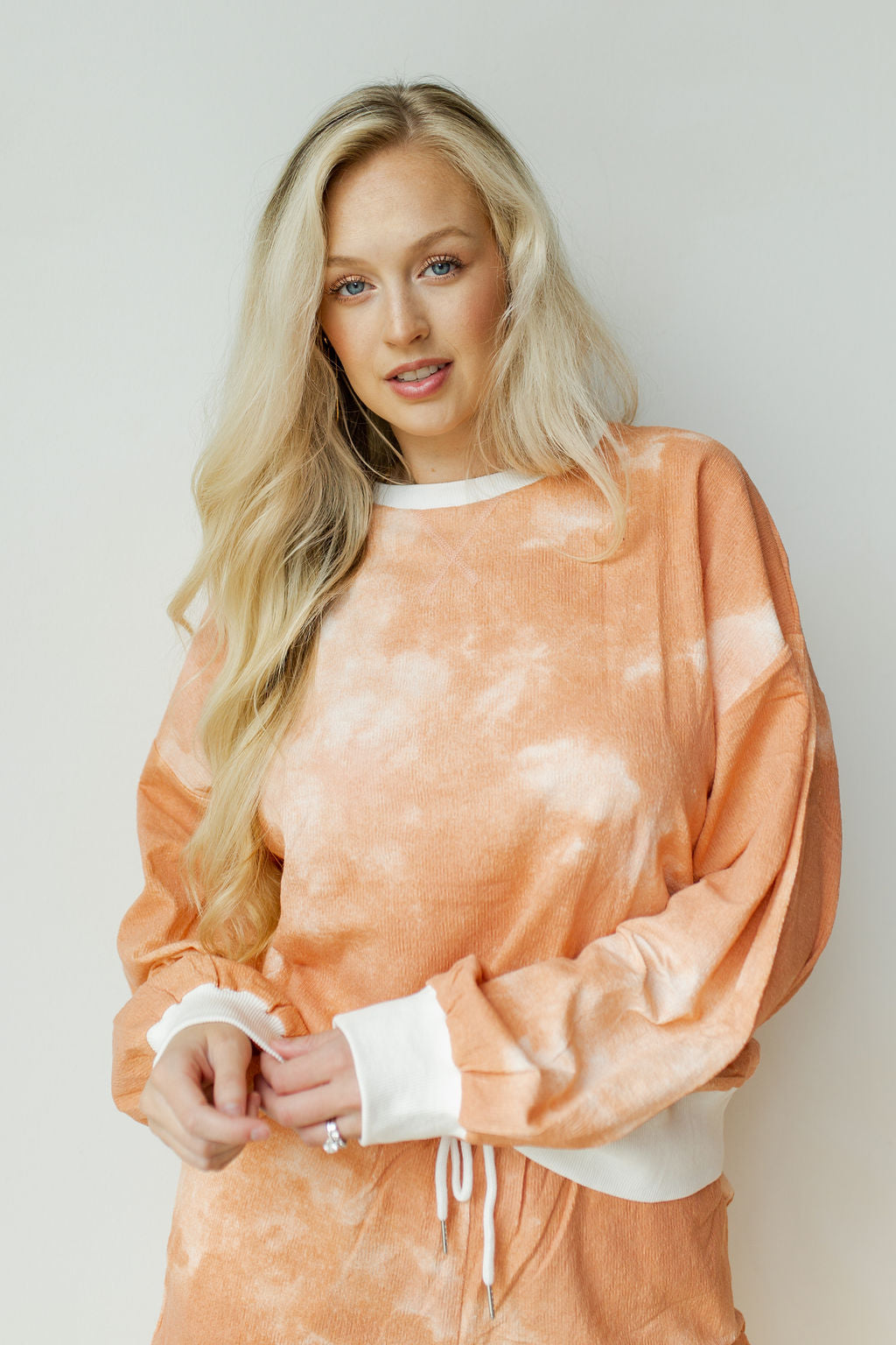 mode, here if you need me tie dye set (top)