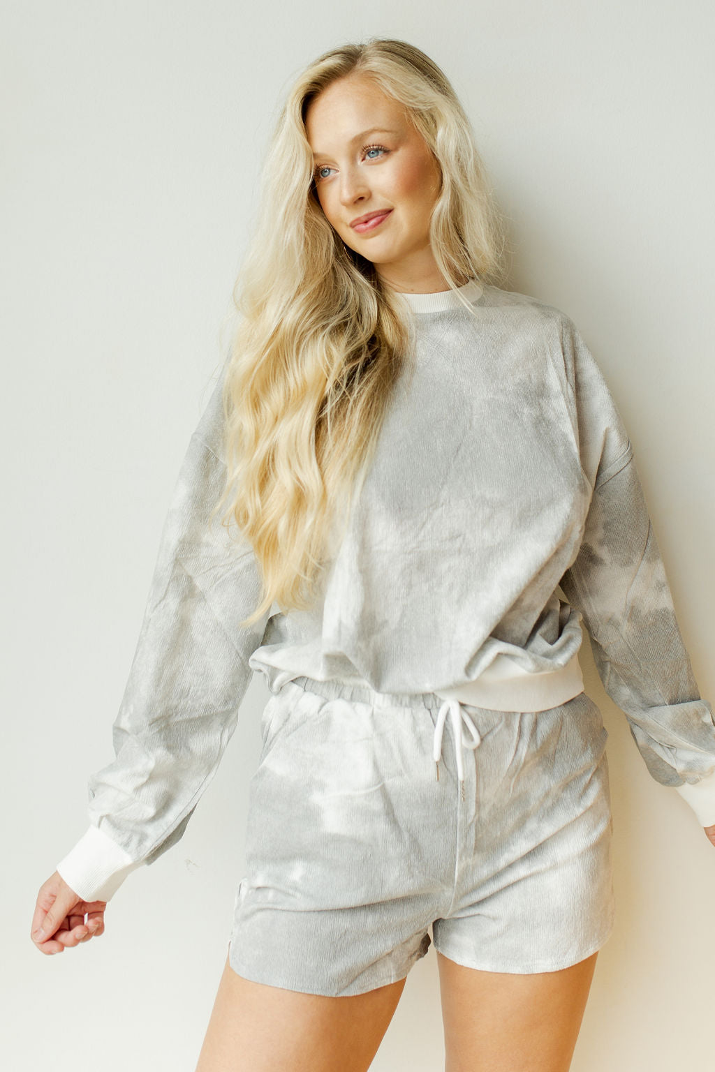 mode, here if you need me tie dye set (top)