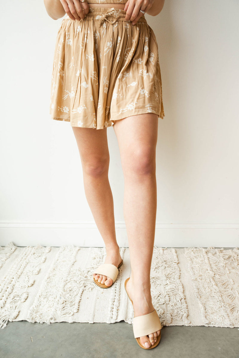 mode, coconut kiss mini woven skirt