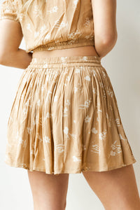 mode, coconut kiss mini woven skirt