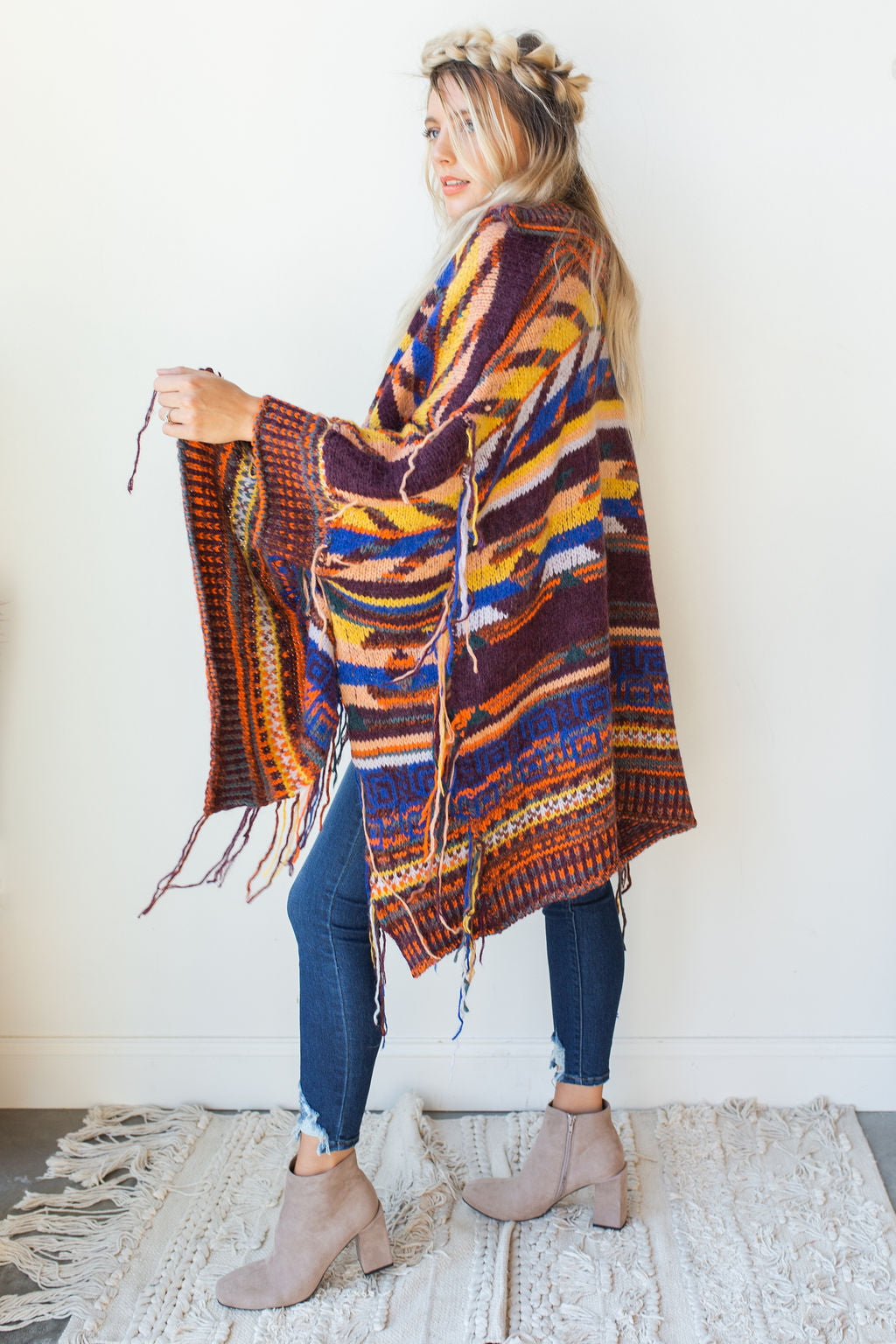 mode, follow the arrow poncho