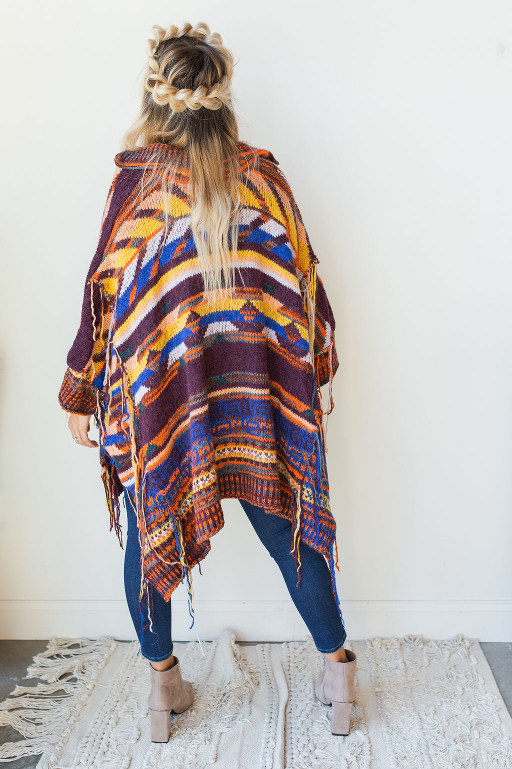 mode, follow the arrow poncho