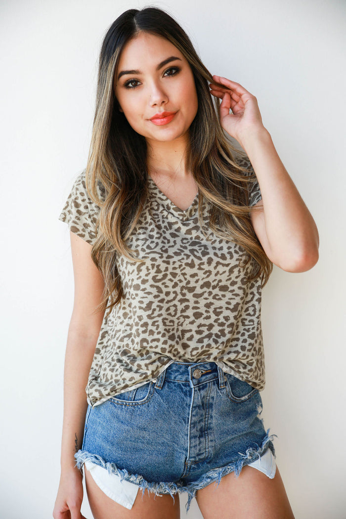 mode, ultimate v neck tee