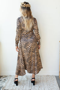 mode, jungle book tiger print dress