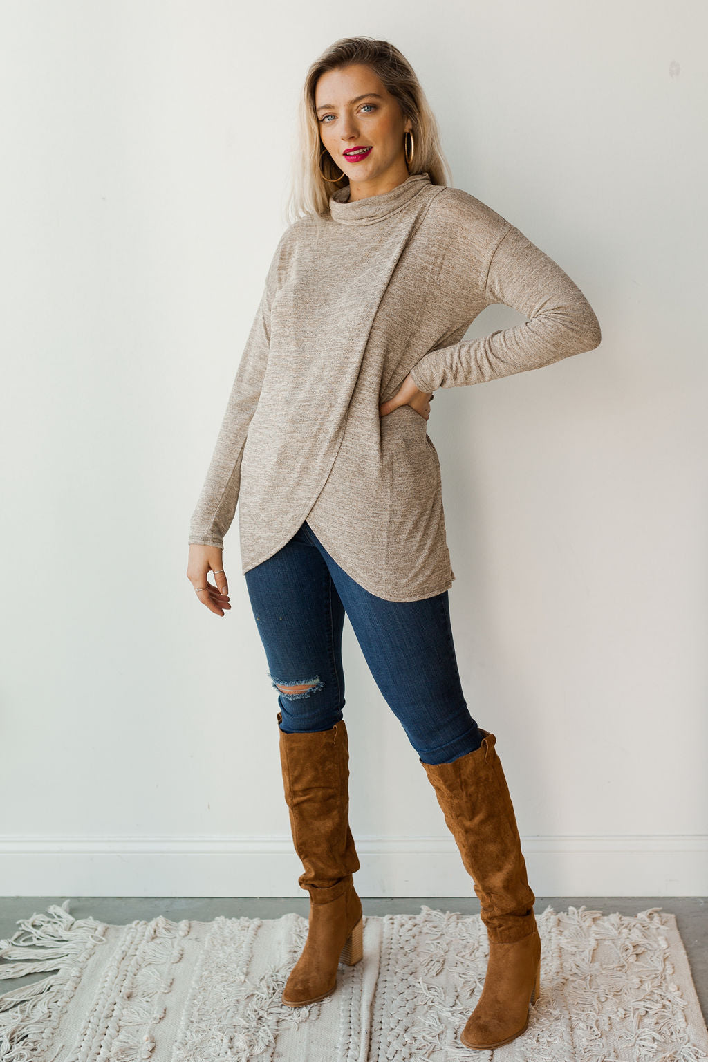 mode, cross front longsleeve top