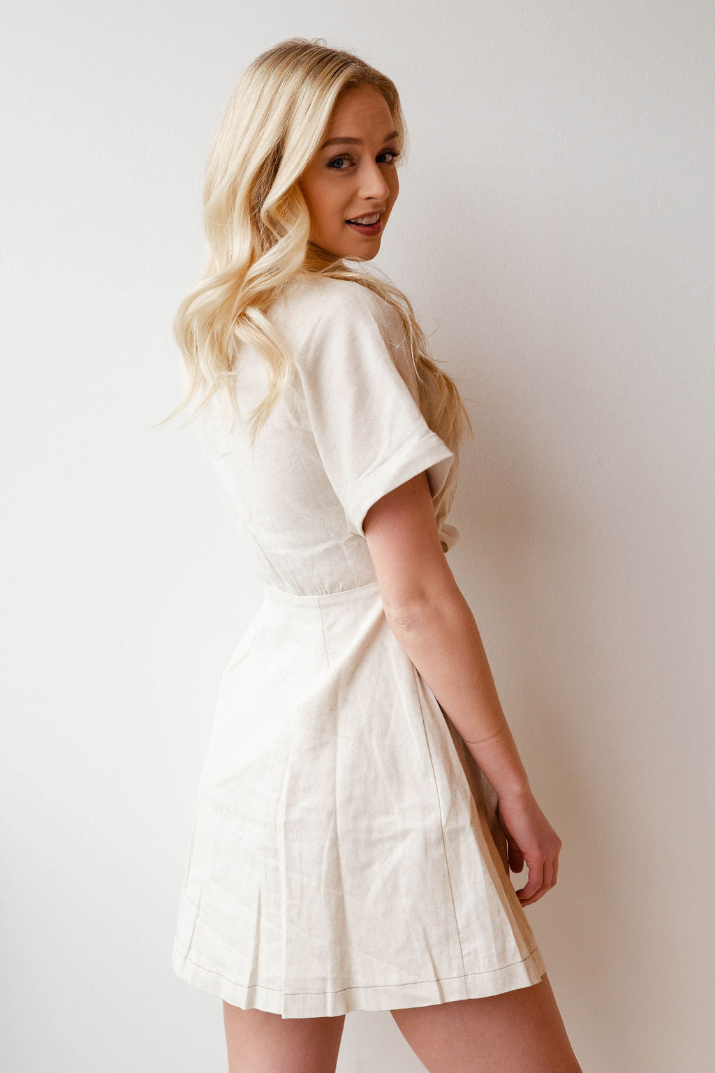 mode, double up button dress
