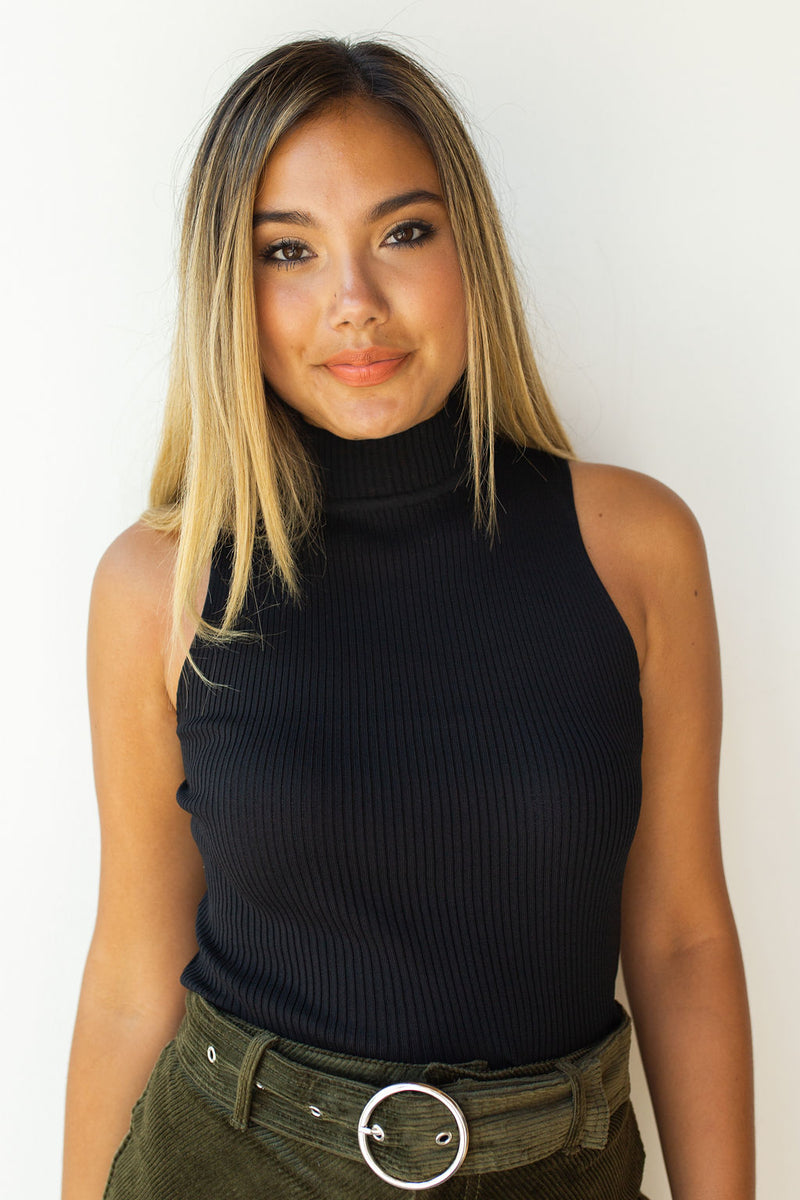 mode, smooth moves turtle neck crop