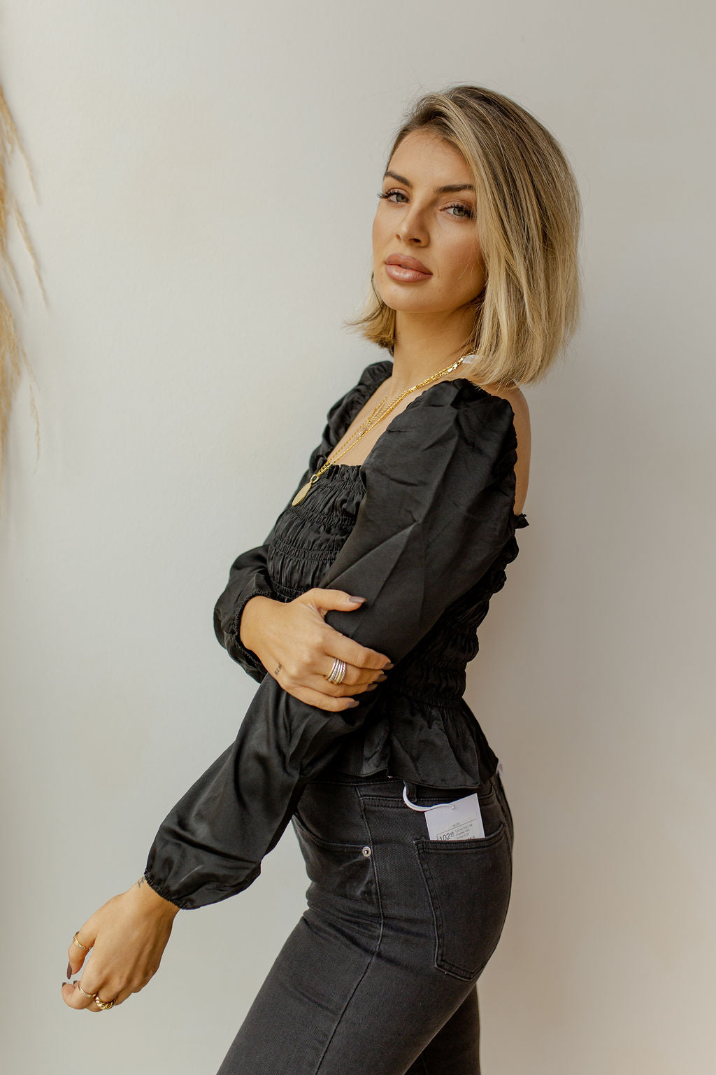 mode, puff long sleeve blouse
