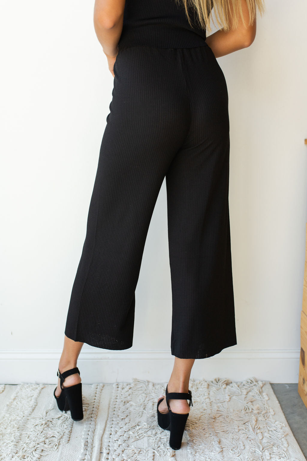 mode, comfort first pants