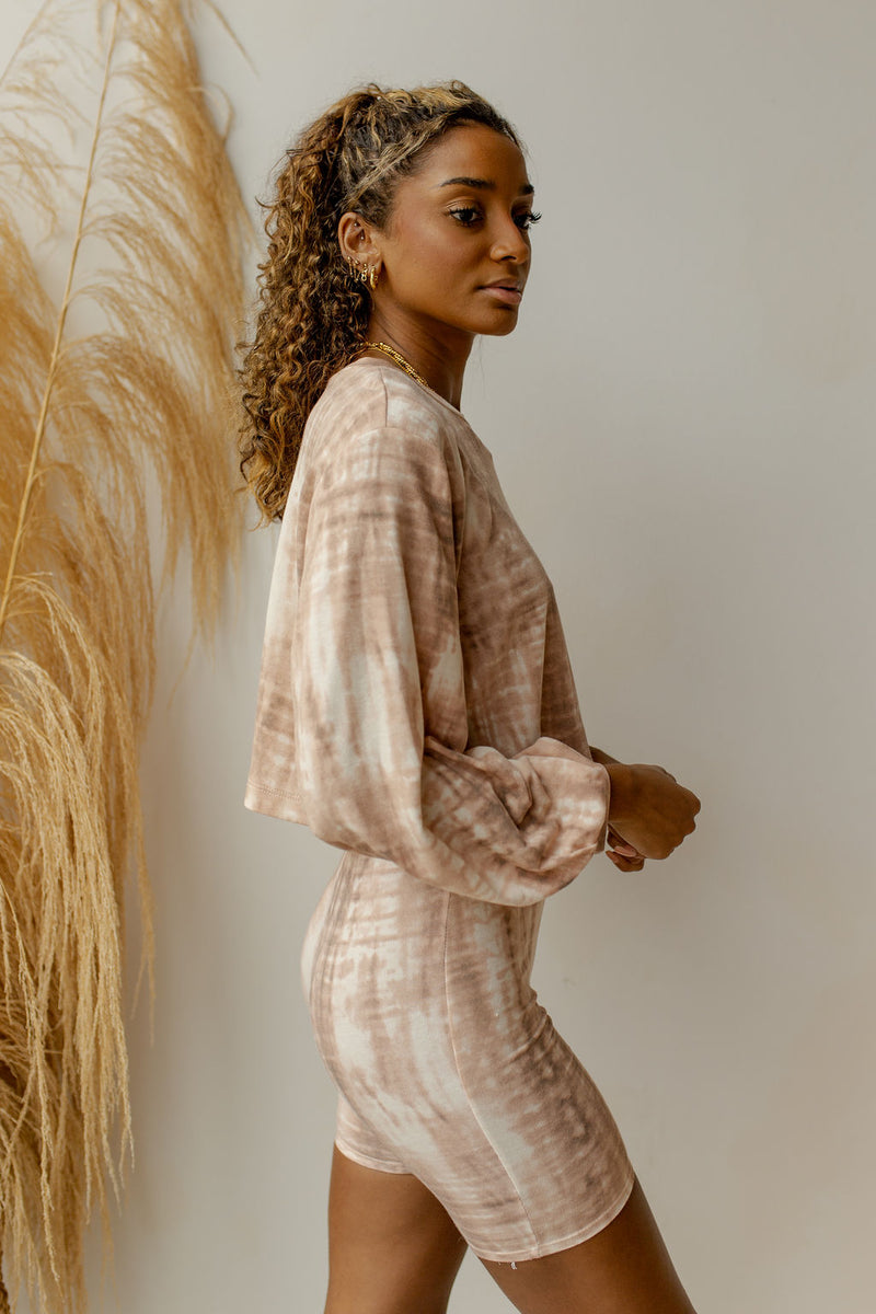 mode, neutral vibes longsleeve top