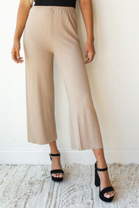 mode, comfort first pants