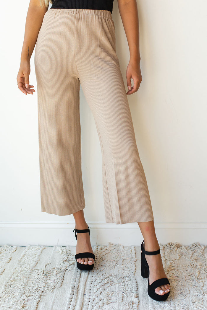 mode, comfort first pants