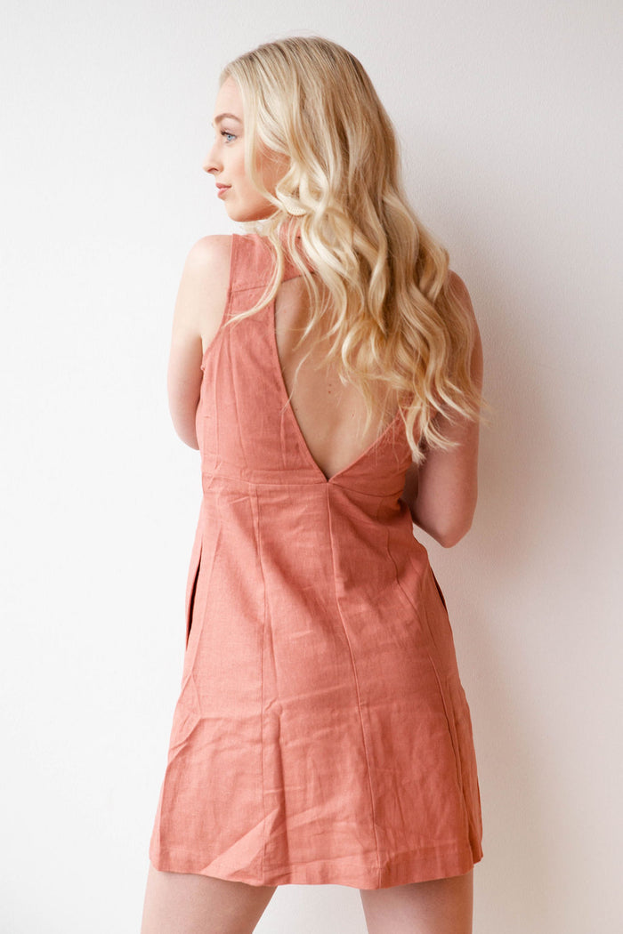 mode, pop your collar dress