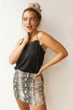 mode, square neck lace tank