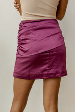 mode, tie front mini skirt