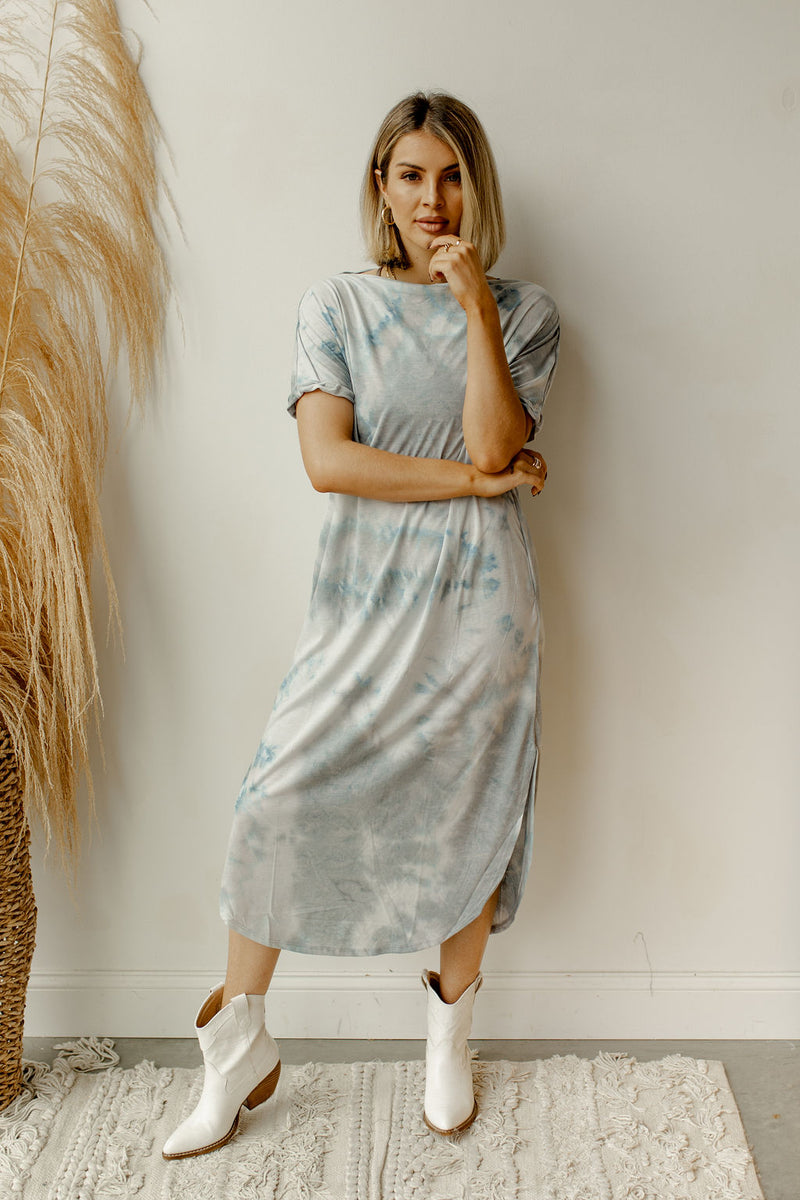 mode, ocean waves long dress