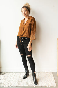 mode, contrast sleeve satin blouse