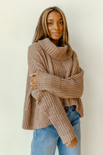 mode, heart flutter turtleneck