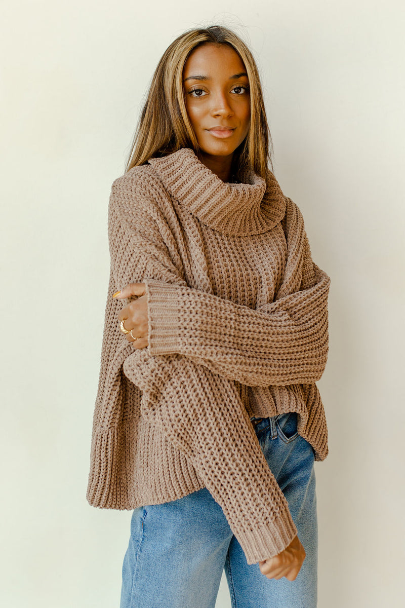 mode, heart flutter turtleneck