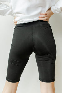 mode, silky smooth biker short