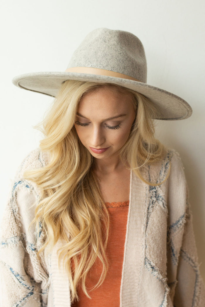 mode, radiate kindness hat